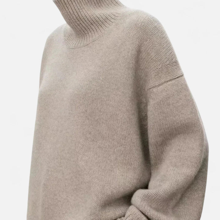 Women's Timeless Wool Sweater with Ribbed Collar and Long Sleeves