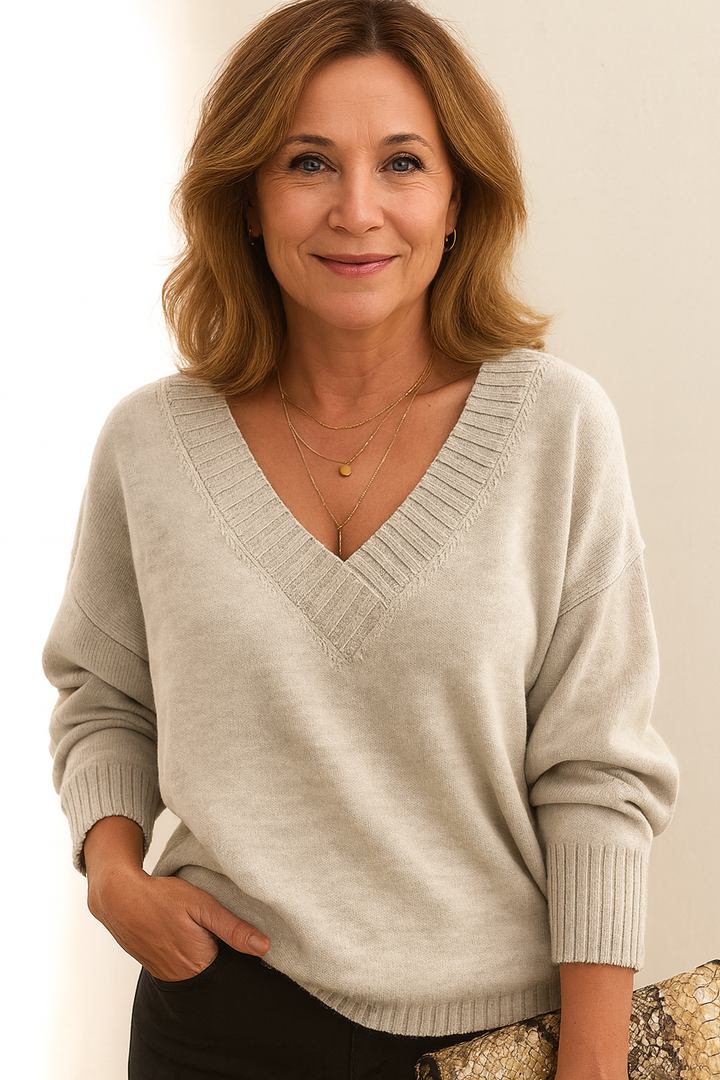 Women's Beautiful V Neck Knit Jumper