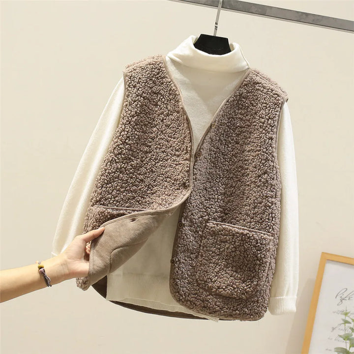 Women's Tailored Reversible Fleece Gilet