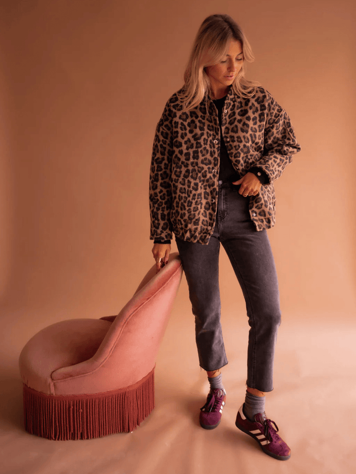 Women's Flattering Leopard Print Teddy Fleece Jacket